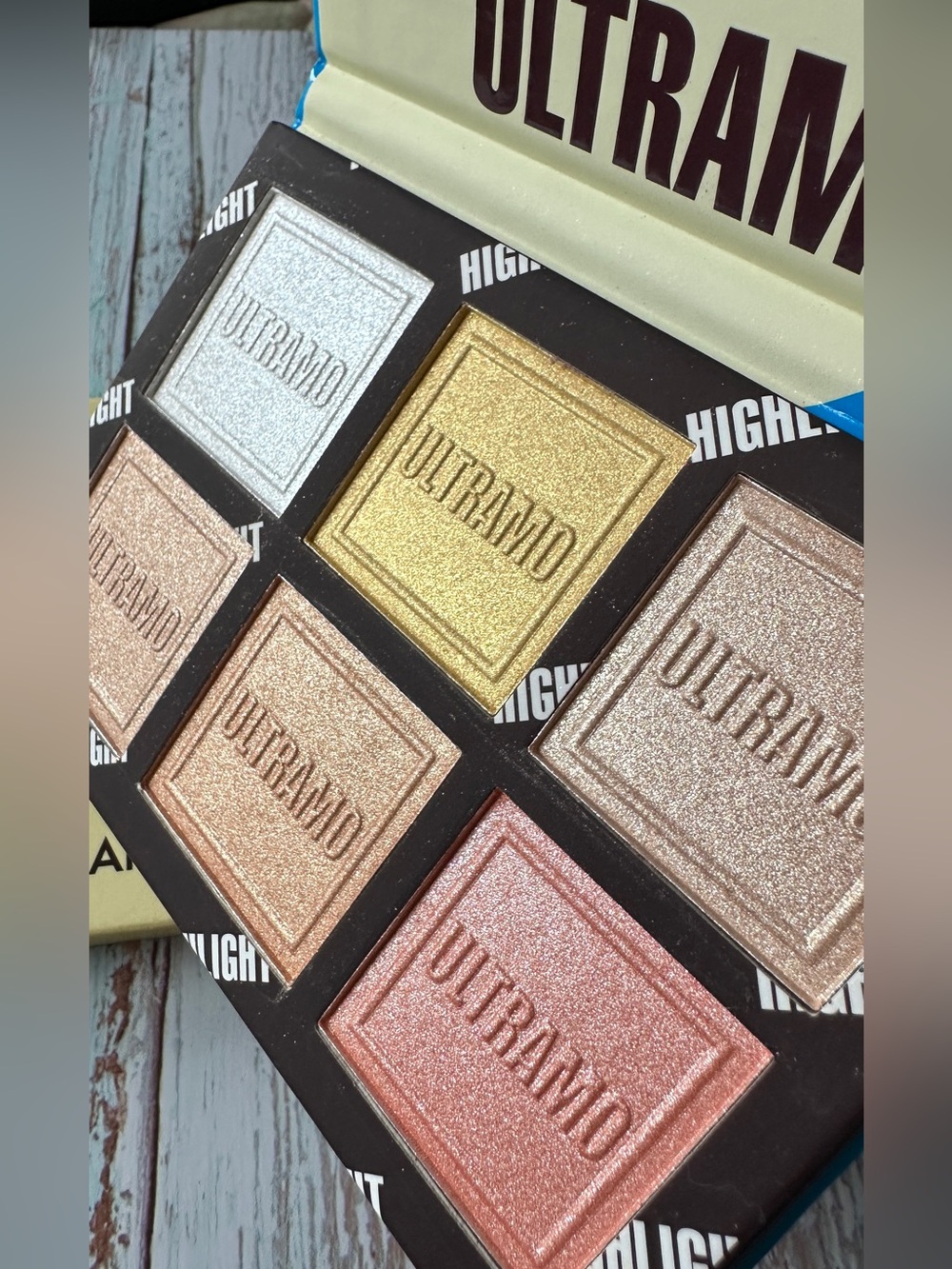 Ultramo Milk Chocolate Highlighter Palette 6 Pan Metallic Shades